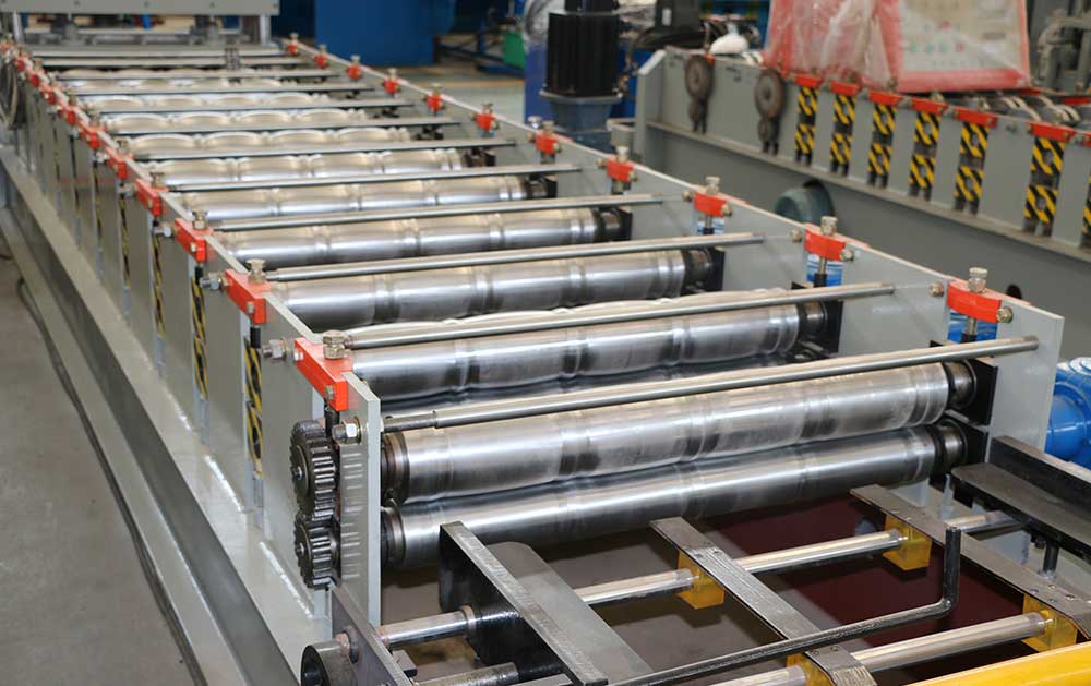 Classic Roof Tile Roll Forming Machine (YX18-200-800)